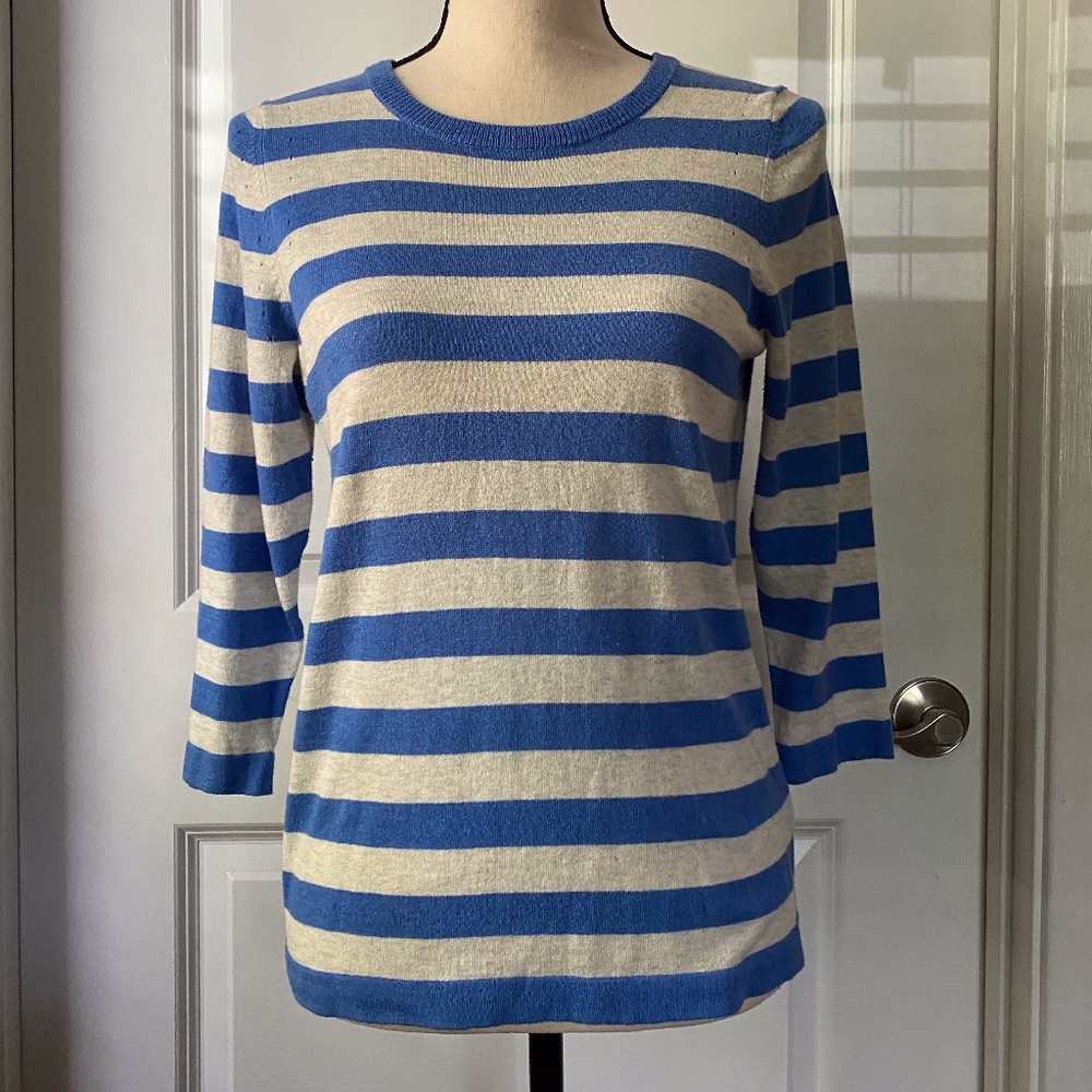 Periwinkle blue and oatmeal heather sweater, XS